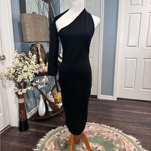 Alieva, black, one sleeve dress. Size M